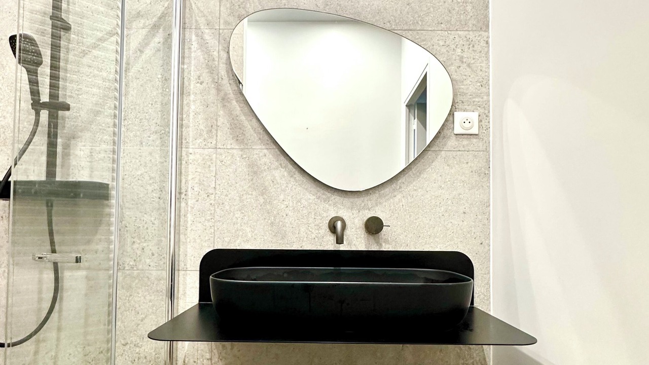 Photo of Bathroom in Bagneux