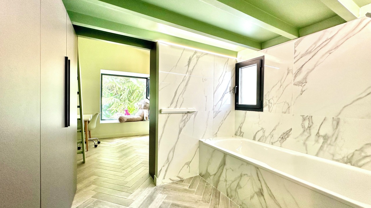 Photo of Bathroom in Bagneux