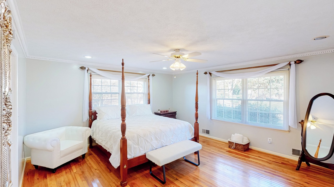 Photo of Bedroom in Orchard Hill