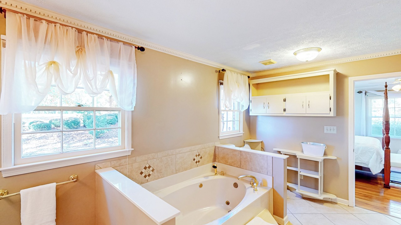 Photo of Bathroom in Orchard Hill