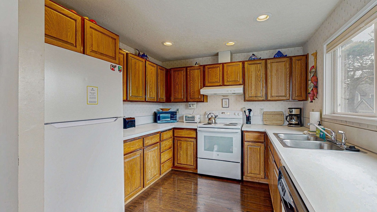 Photo of Kitchen in Gleneden Beach