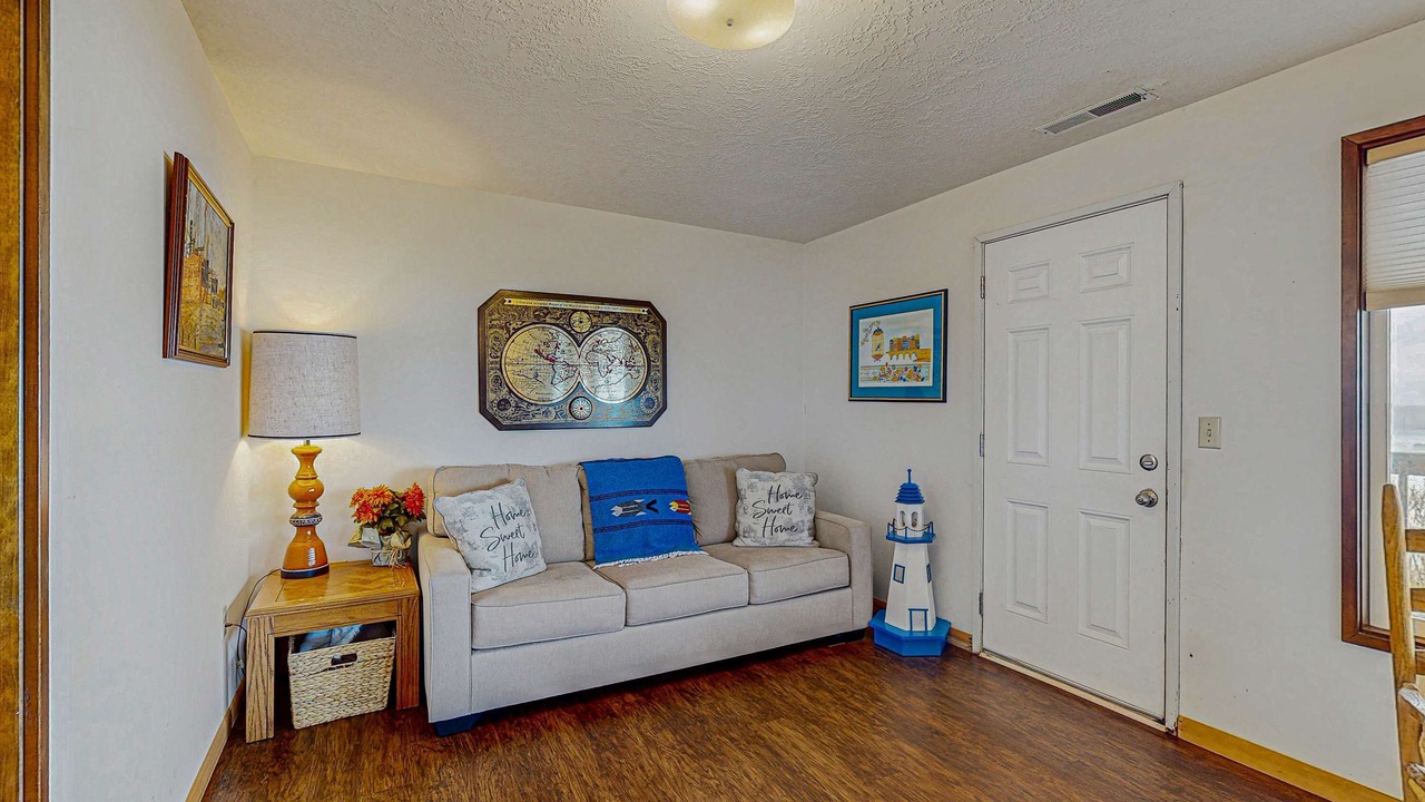 Photo of Livingroom in Gleneden Beach