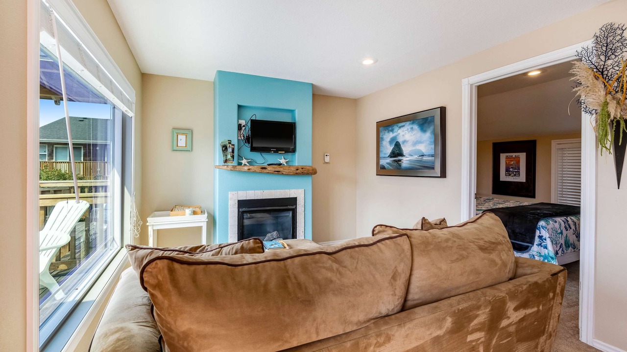 Photo of Bedroom in Depoe Bay