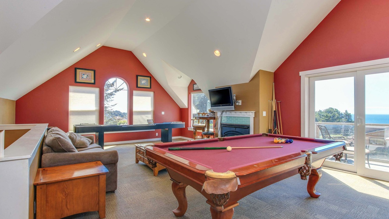 Photo of Livingroom in Roads End