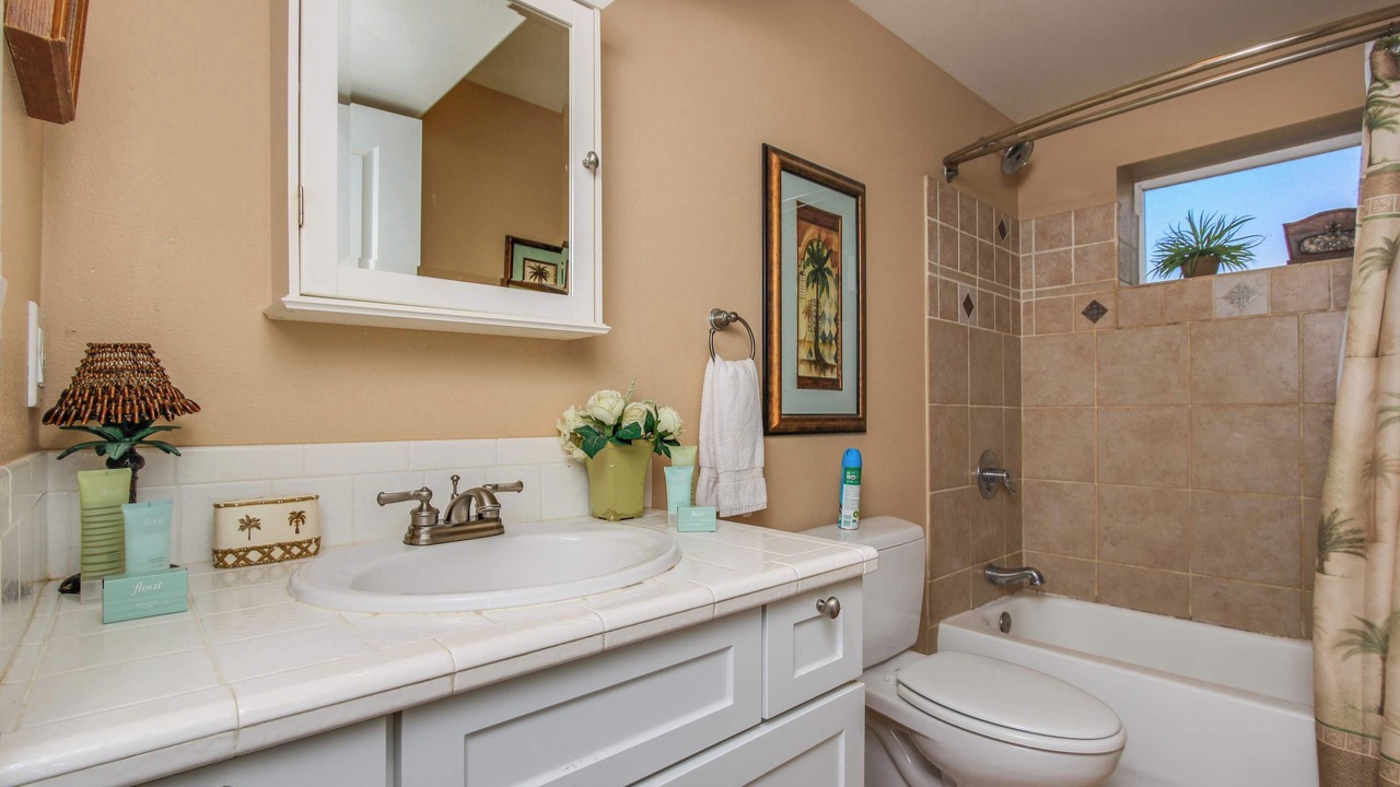 Photo of Bathroom in Roads End