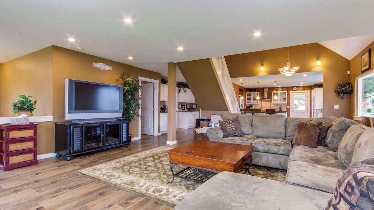 Photo of Livingroom in Roads End