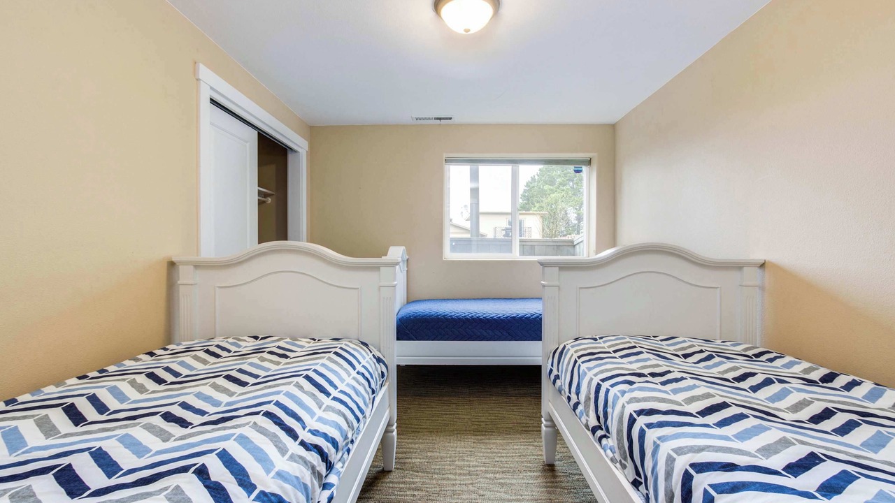 Photo of Bedroom in Roads End