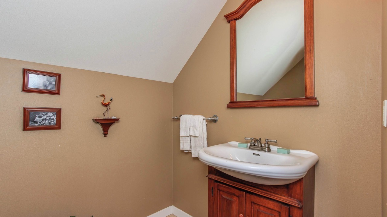 Photo of Bathroom in Roads End
