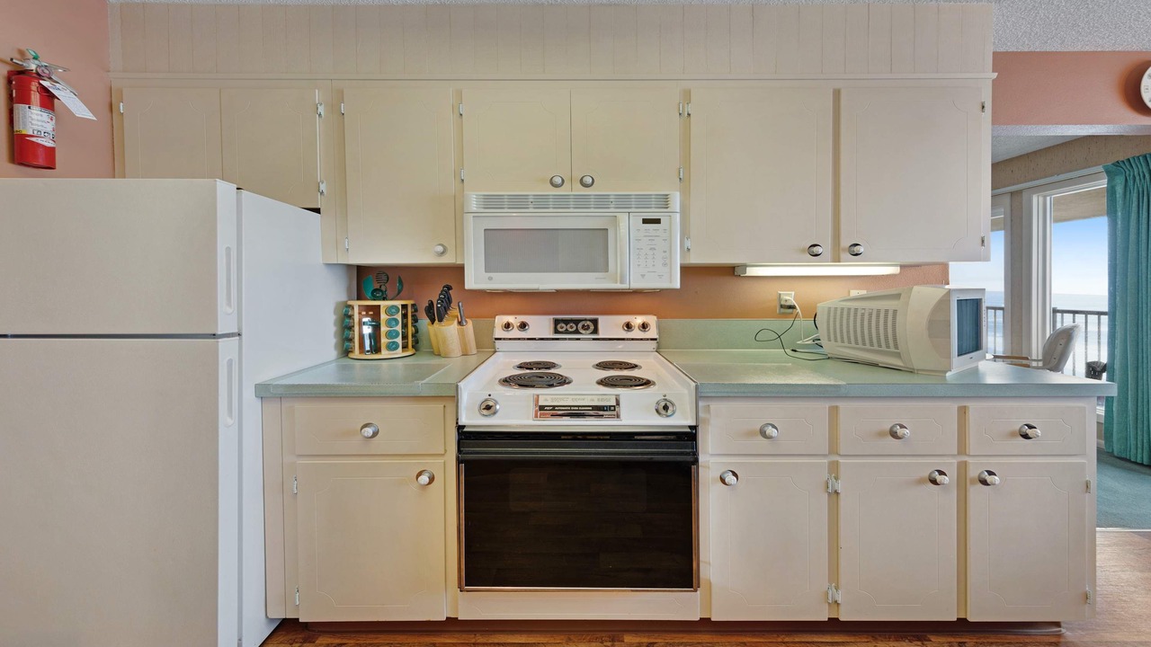 Photo of Kitchen in Gleneden Beach