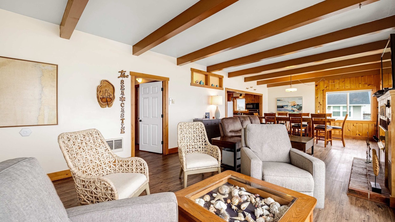 Photo of Livingroom in Gleneden Beach