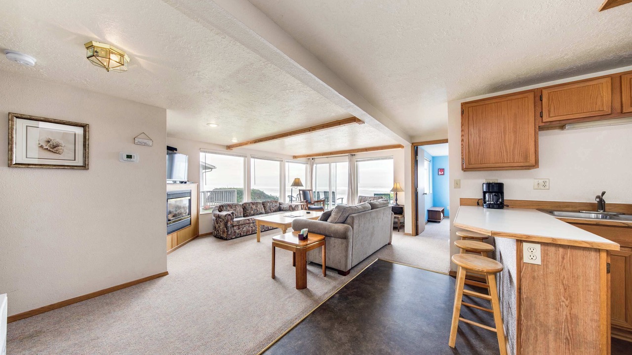 Photo of Livingroom in Gleneden Beach