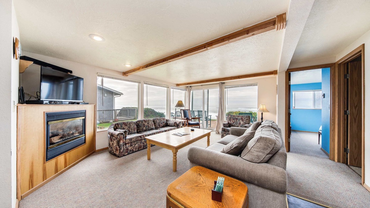 Photo of Livingroom in Gleneden Beach