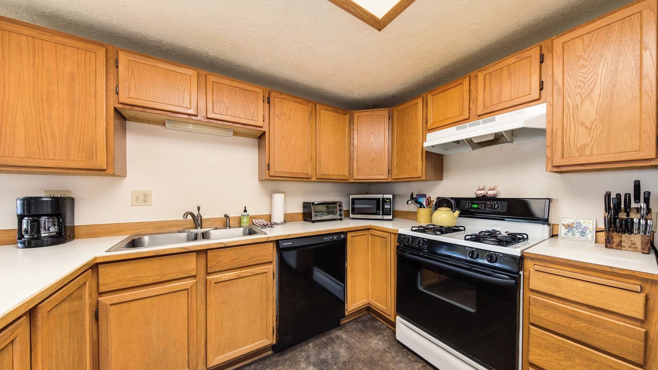 Photo of Kitchen in Gleneden Beach