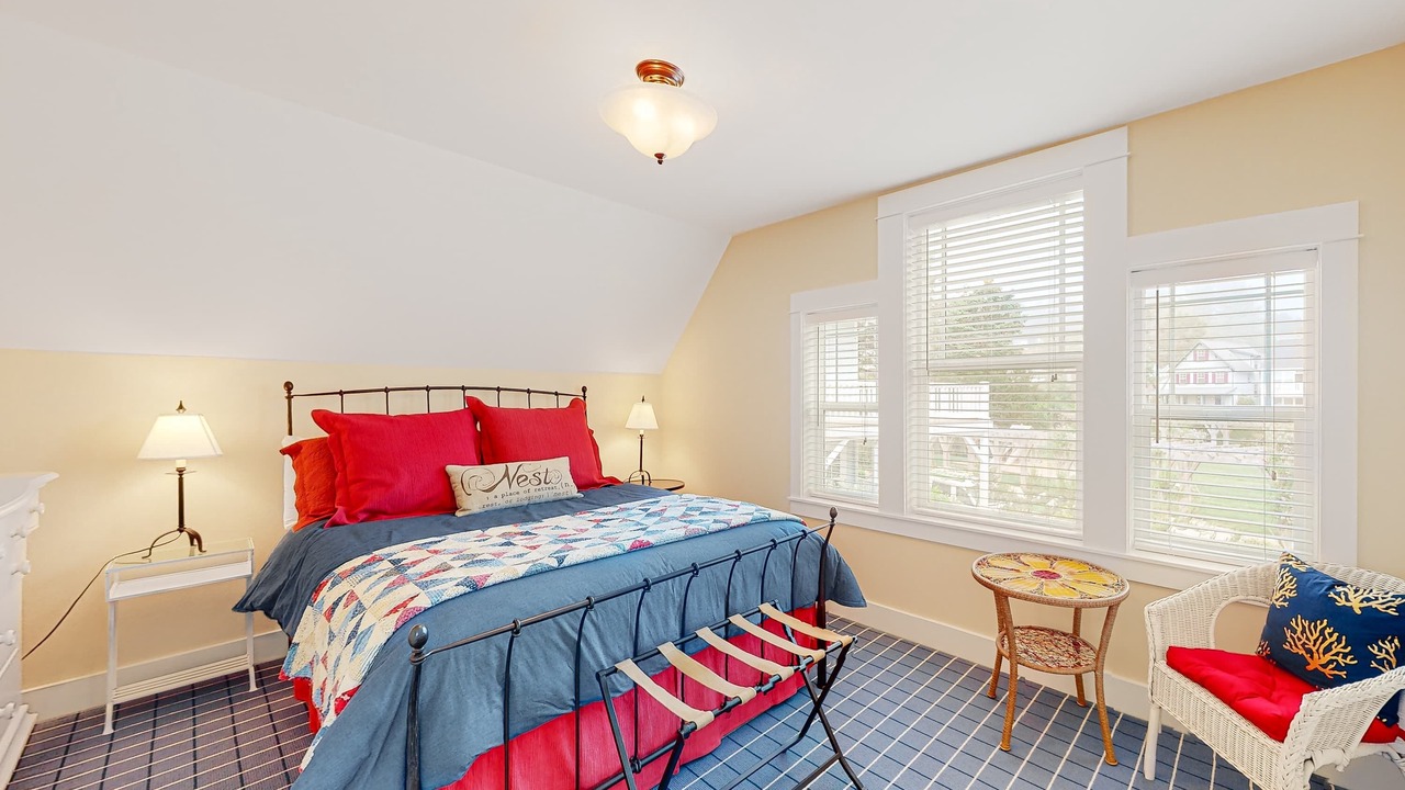 Photo of Bedroom in Nelscott