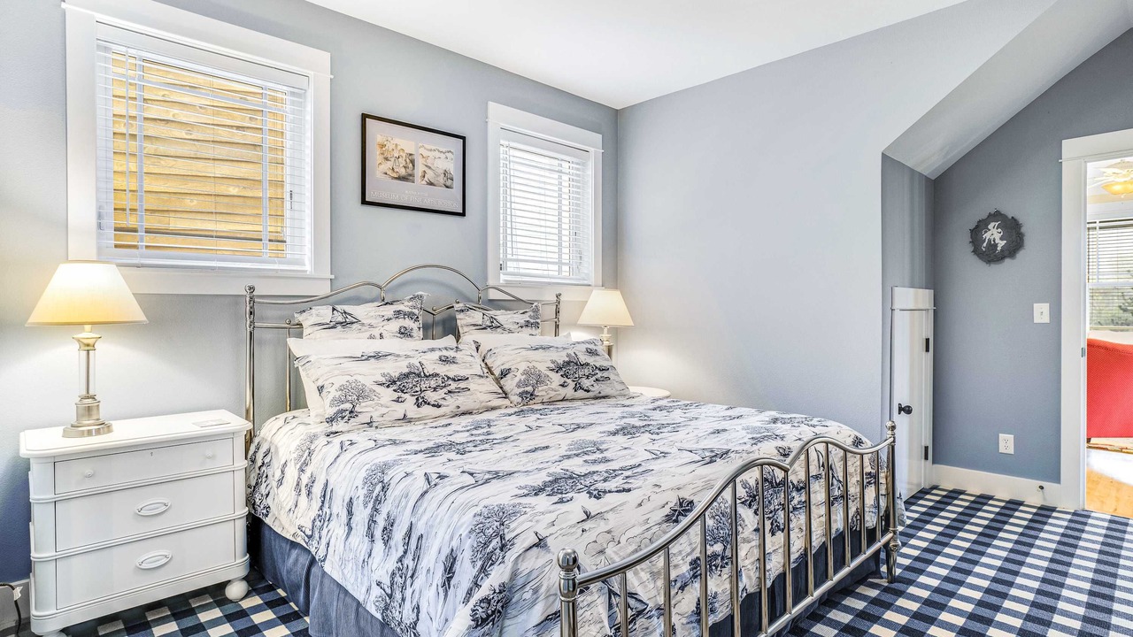 Photo of Bedroom in Nelscott