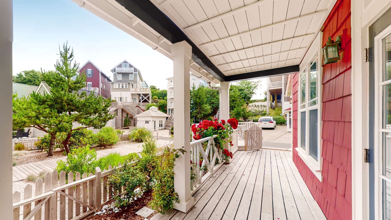 Photo of Patio Balcony in Nelscott