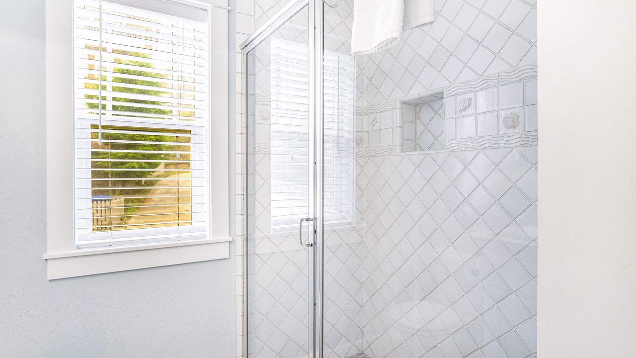 Photo of Bathroom in Nelscott