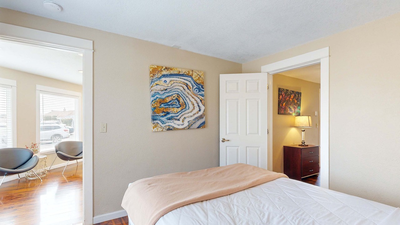 Photo of Bedroom in Lincoln City