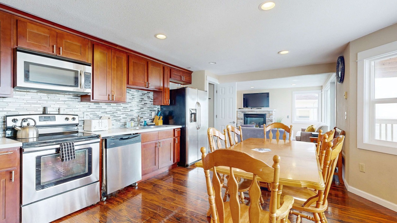 Photo of Kitchen in Lincoln City