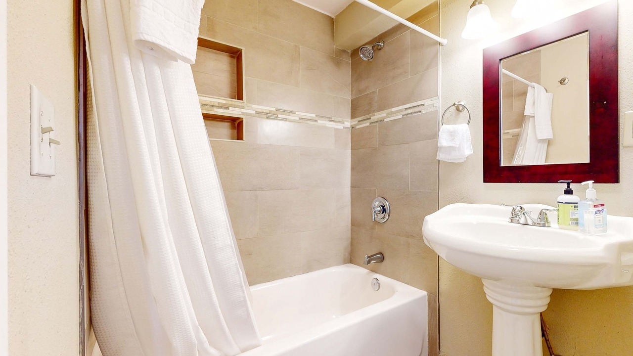Photo of Bathroom in Lincoln City