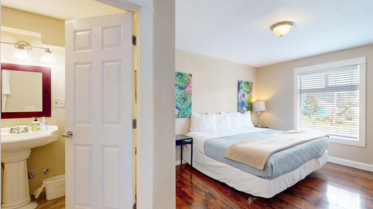 Photo of Bedroom in Lincoln City