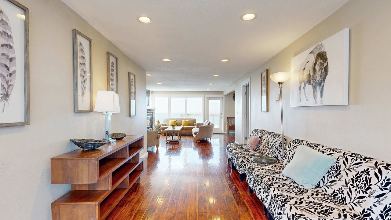 Photo of Livingroom in Lincoln City