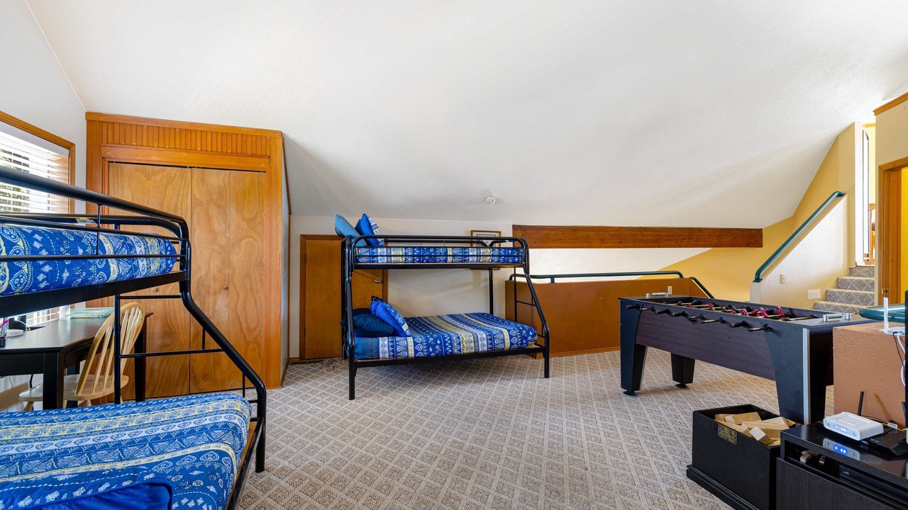 Photo of Bedroom in Kiwanda Shores