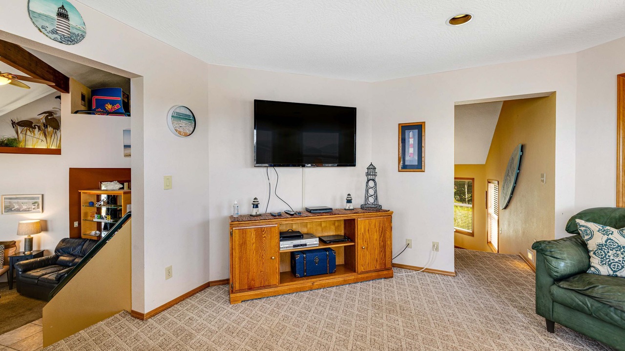 Photo of Livingroom in Kiwanda Shores