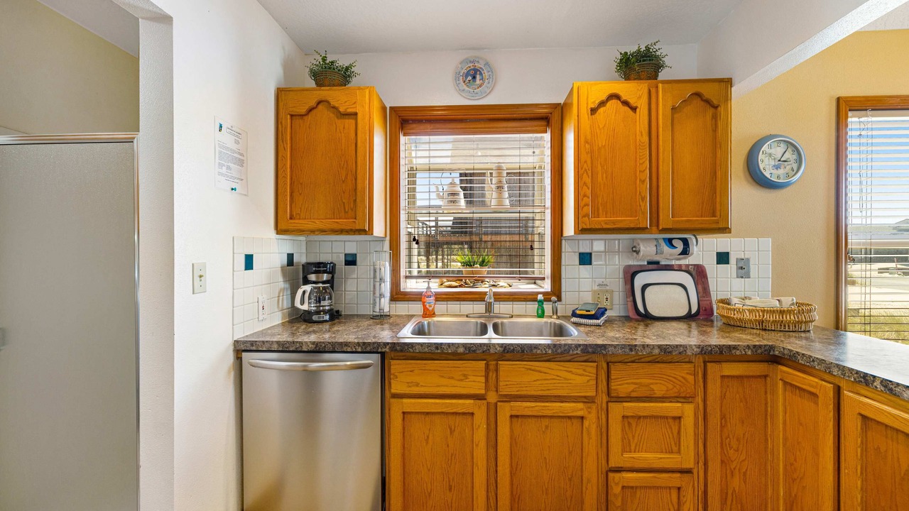 Photo of Kitchen in Kiwanda Shores