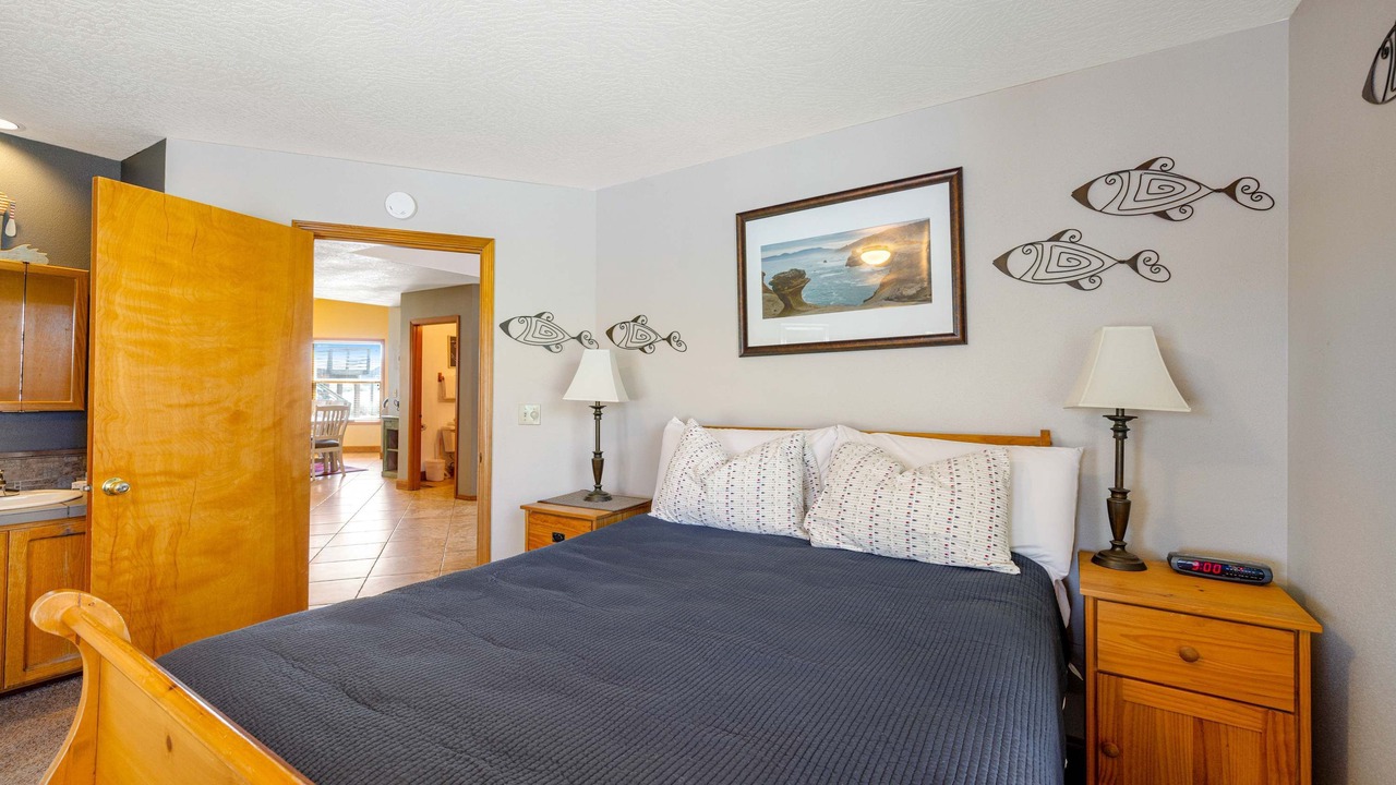 Photo of Bedroom in Kiwanda Shores