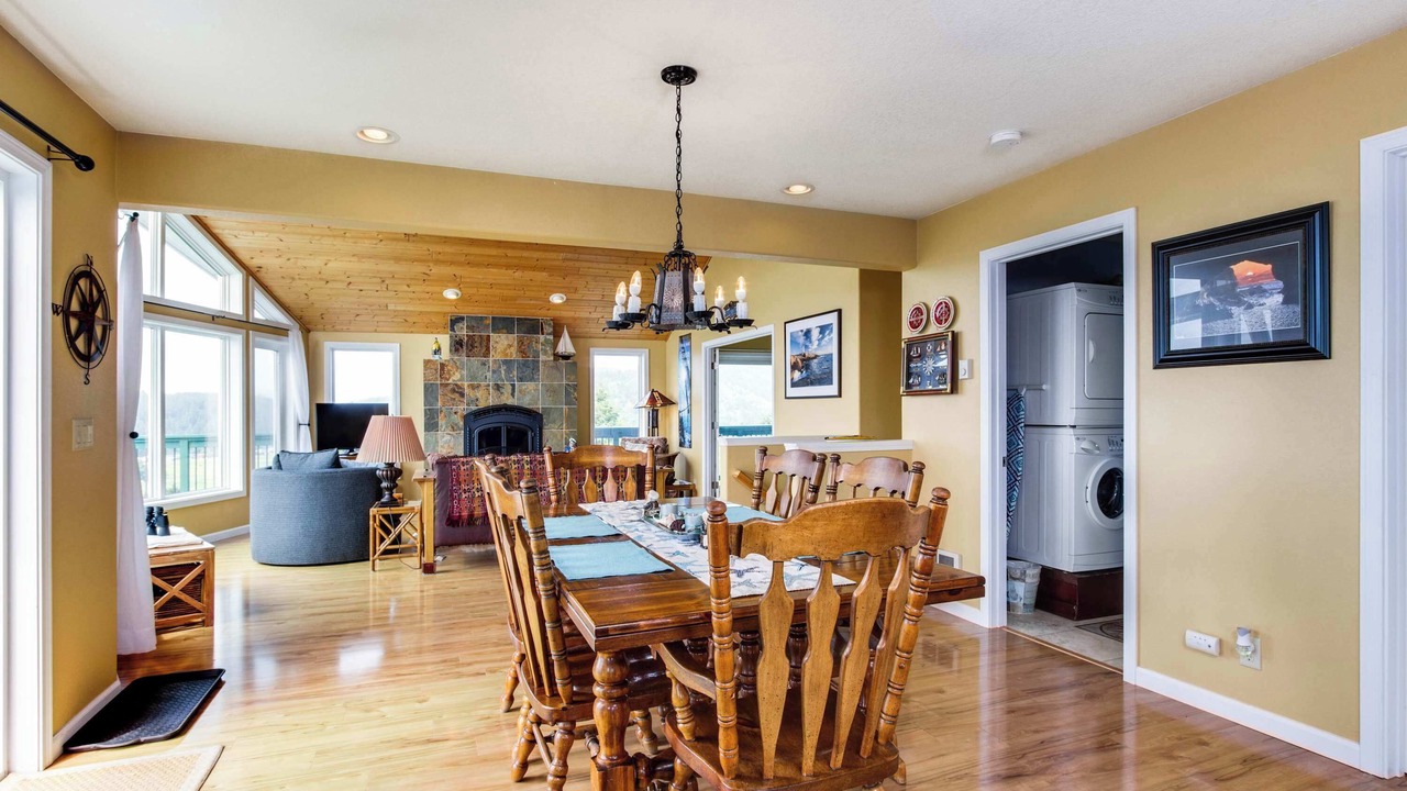 Photo of Others in Pacific City