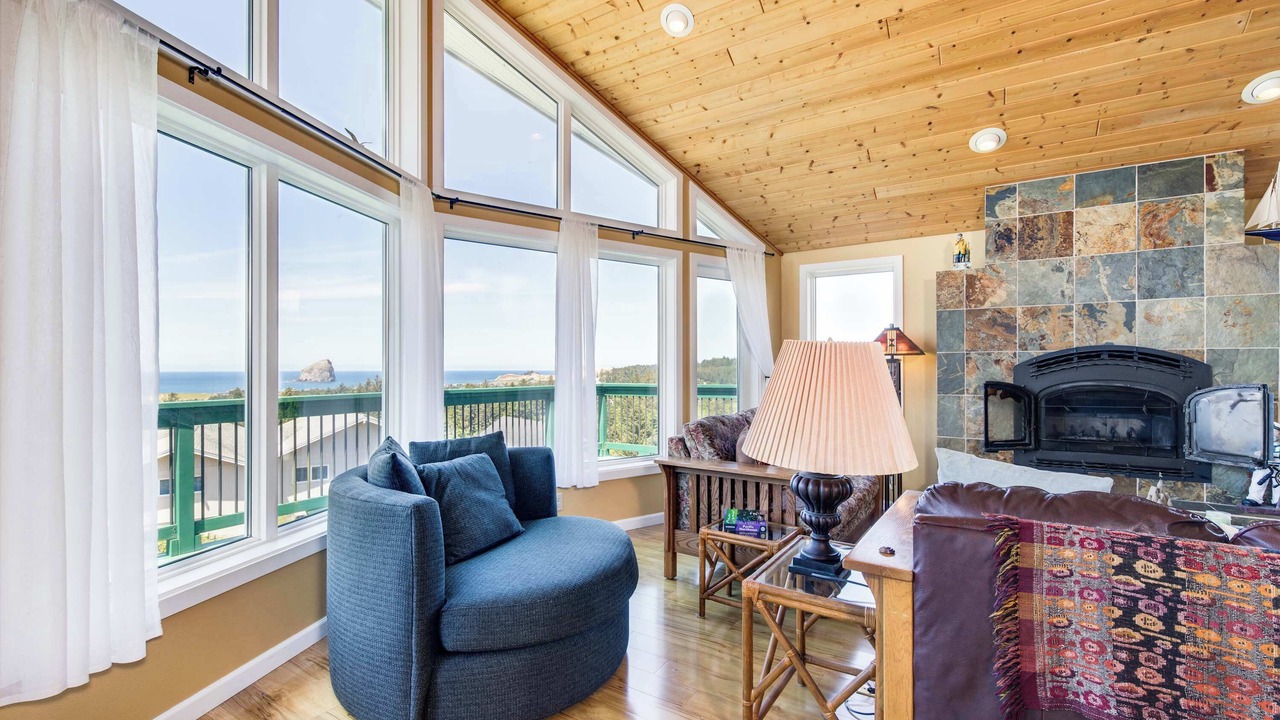 Photo of Livingroom in Pacific City