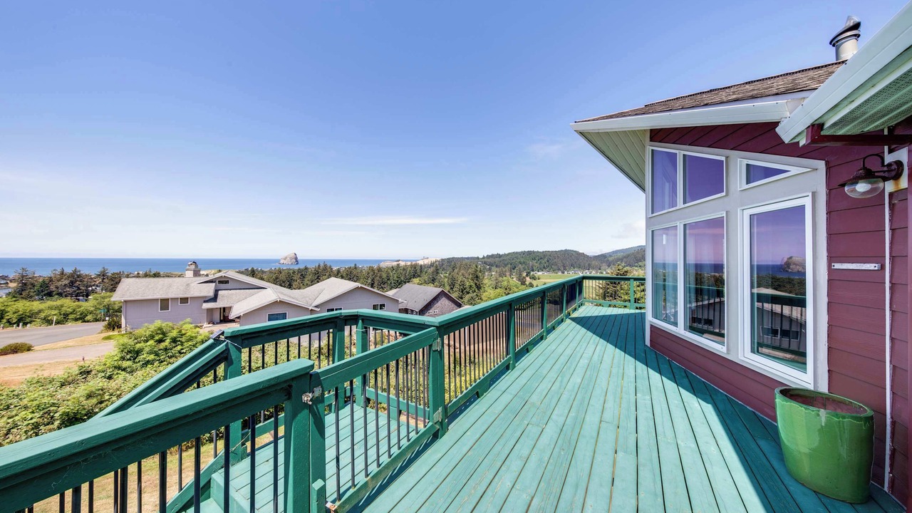 Photo of Patio Balcony in Pacific City