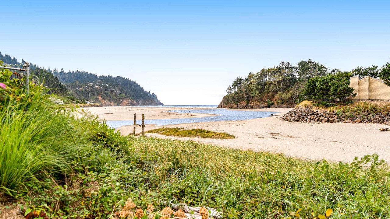 Photo of Others in Neskowin