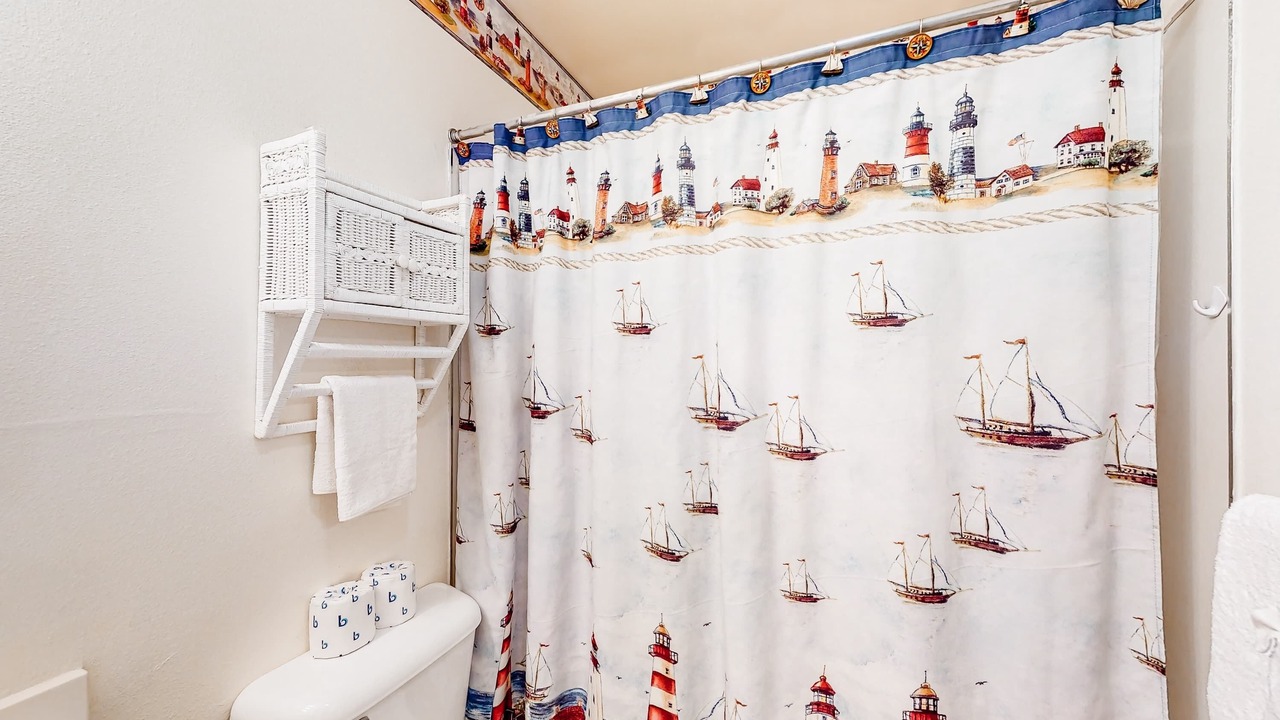Photo of Bathroom in Neskowin
