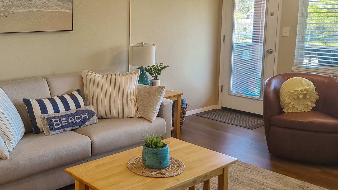 Photo of Livingroom in Neskowin