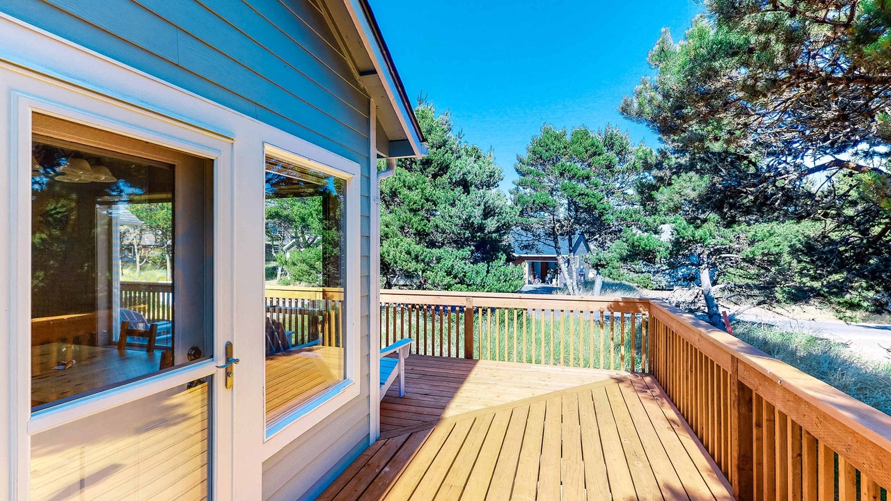 Photo of Patio Balcony in Kiwanda Shores
