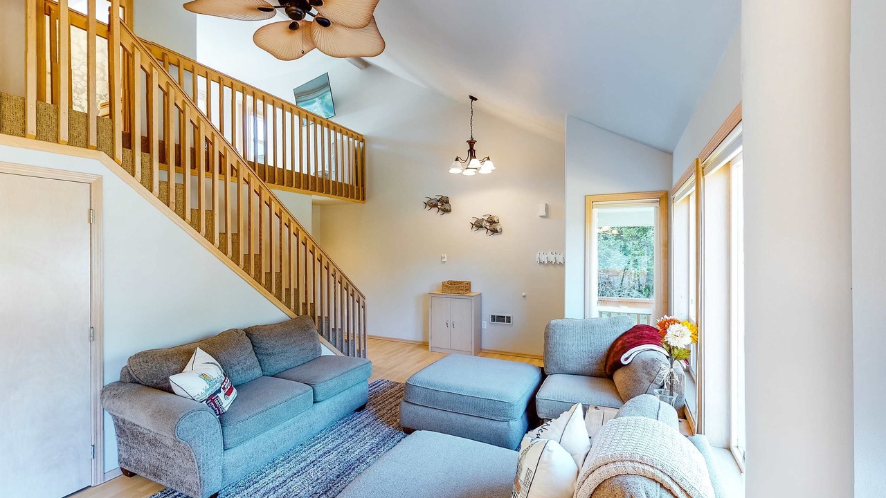 Photo of Livingroom in Kiwanda Shores