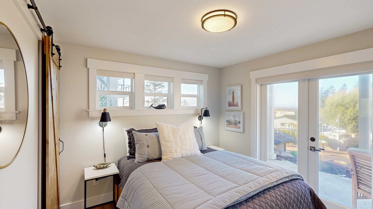 Photo of Bedroom in Nelscott