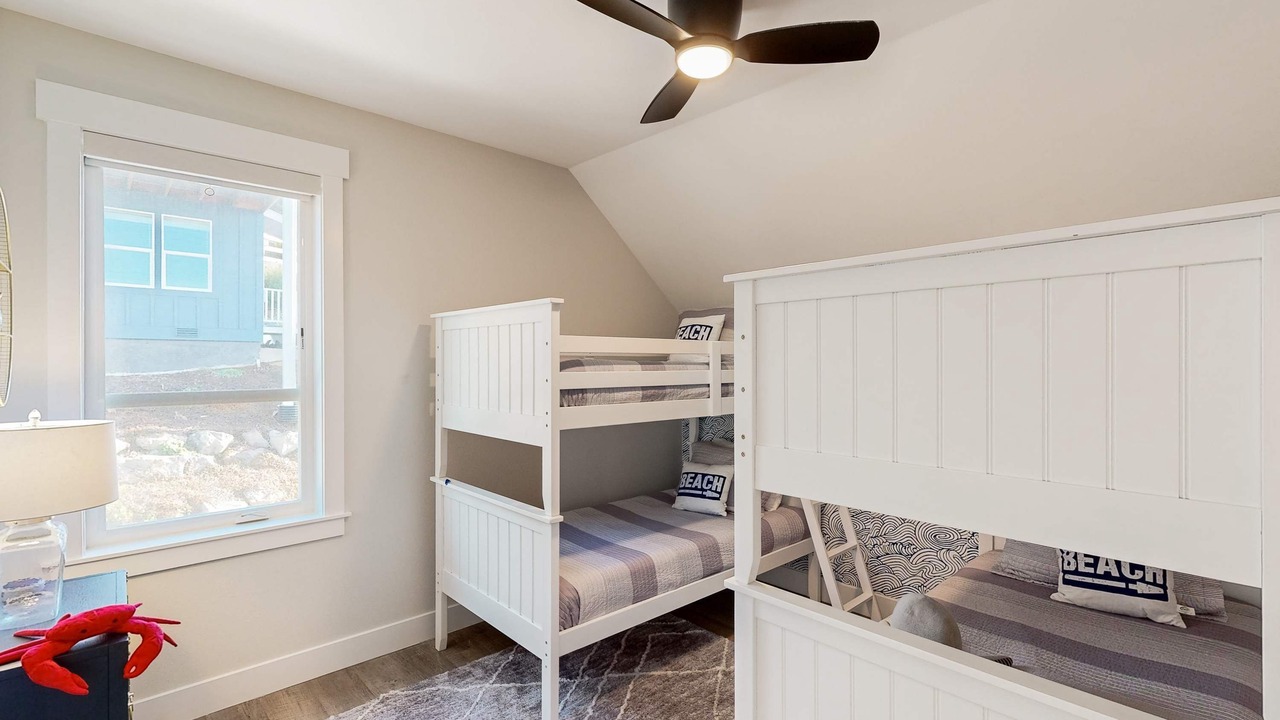 Photo of Bedroom in Nelscott