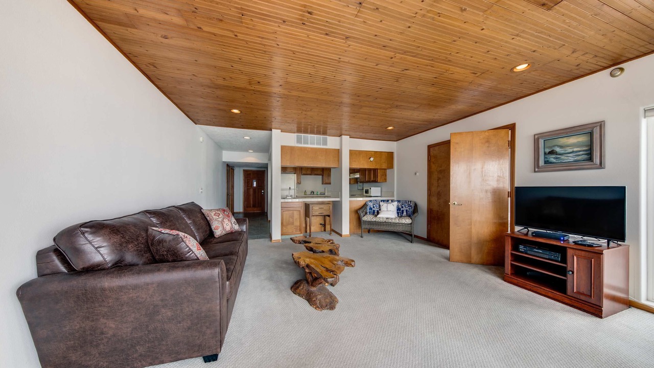 Photo of Livingroom in Cloverdale