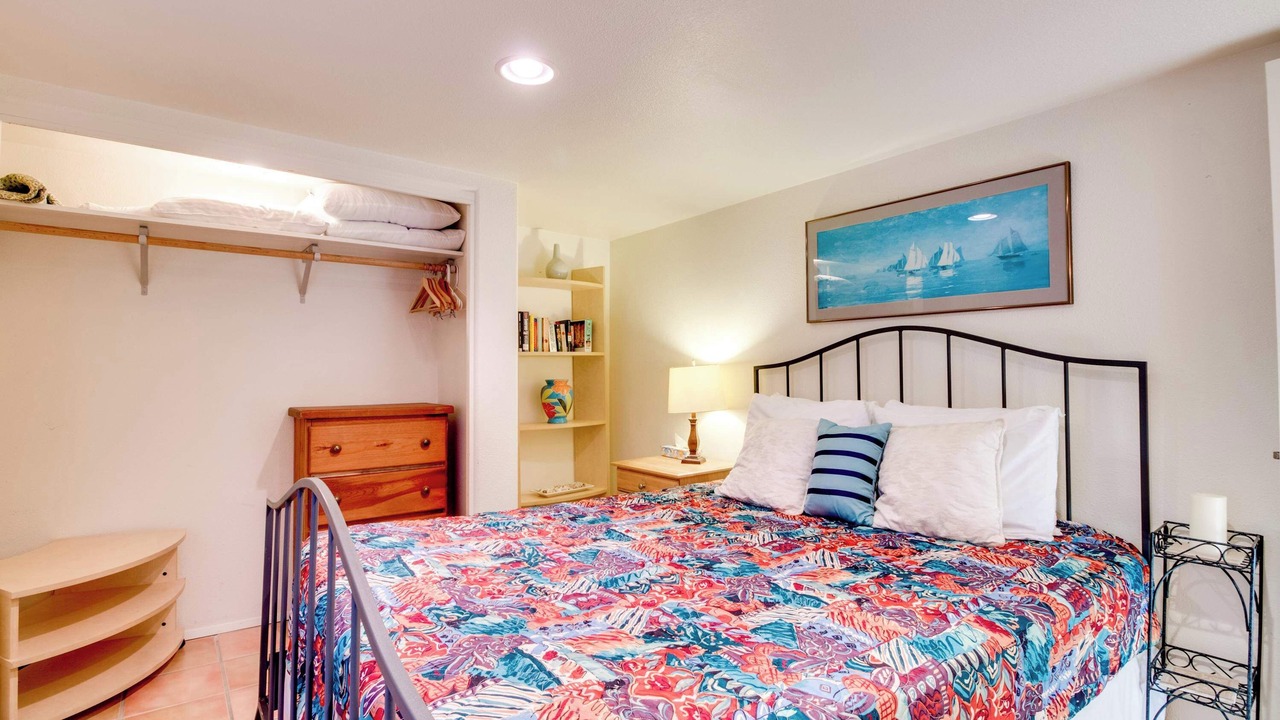 Photo of Bedroom in Oceanside