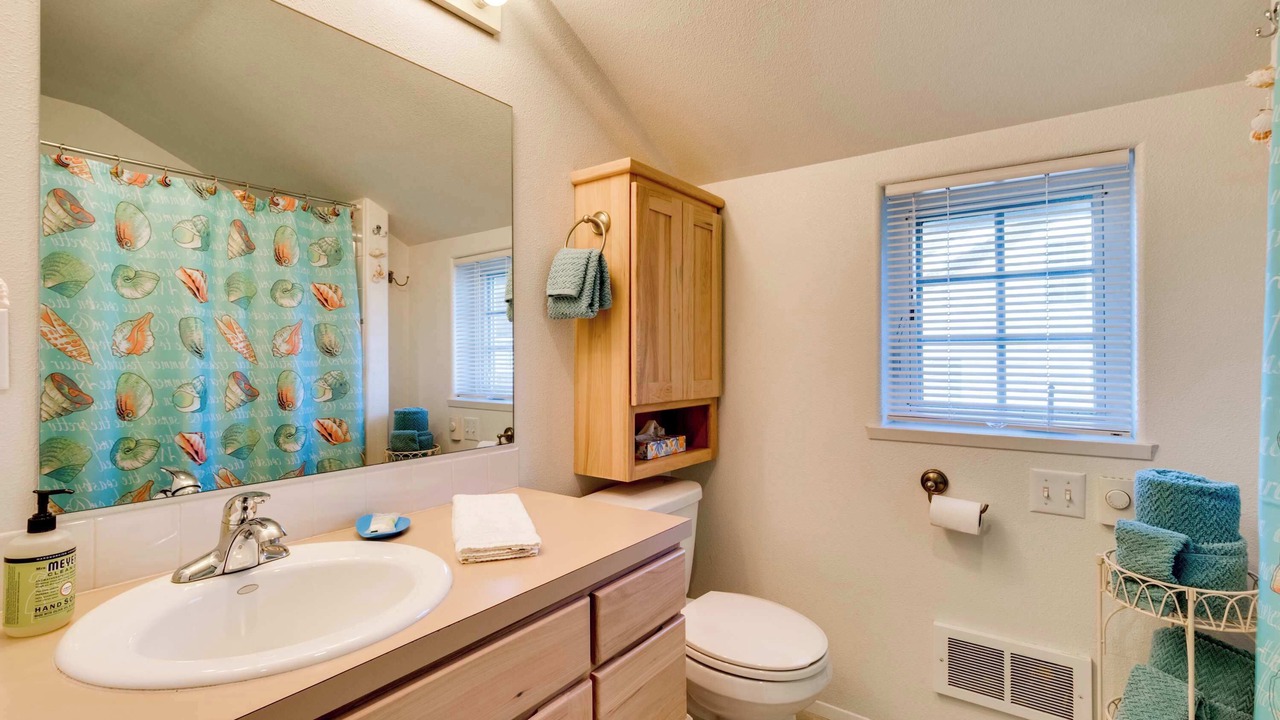 Photo of Bathroom in Oceanside
