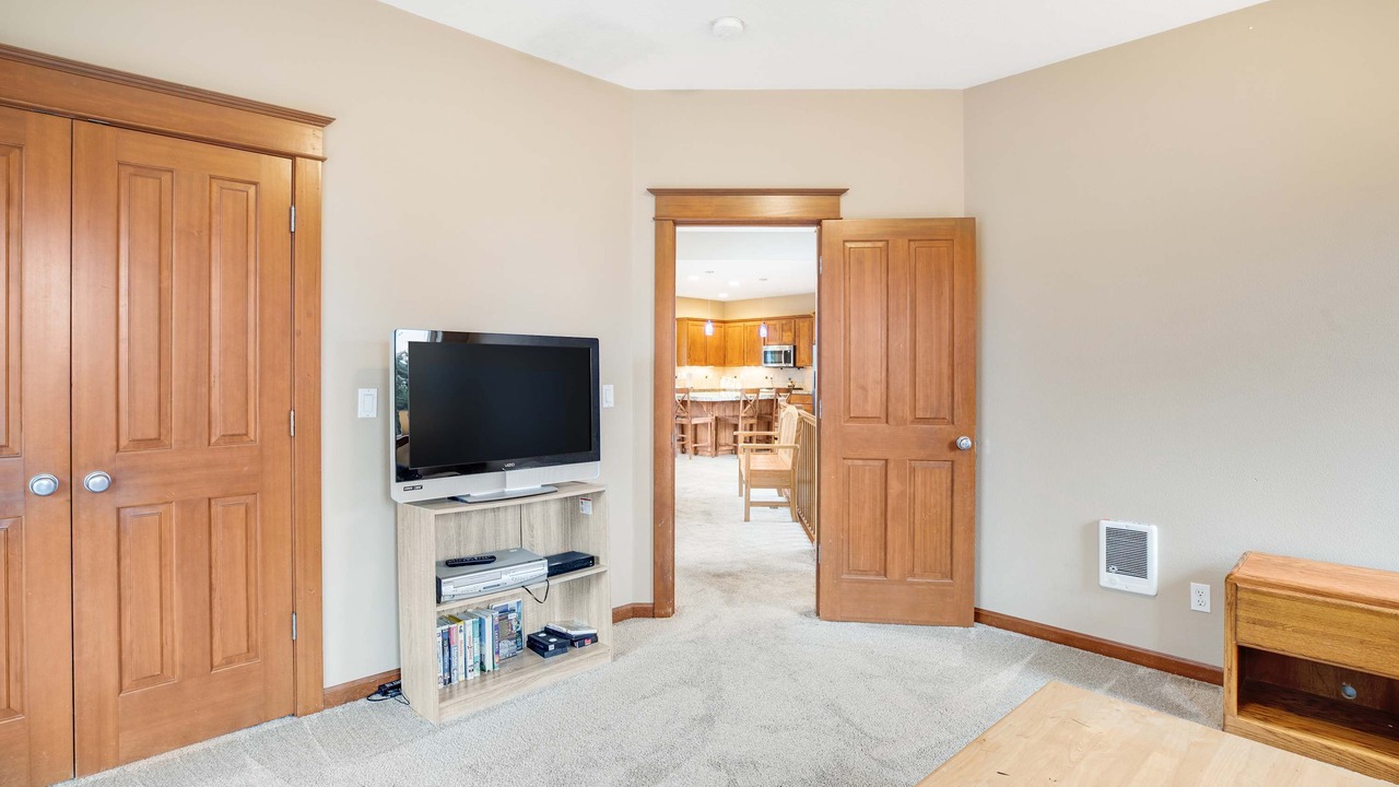 Photo of Livingroom in Oceanside