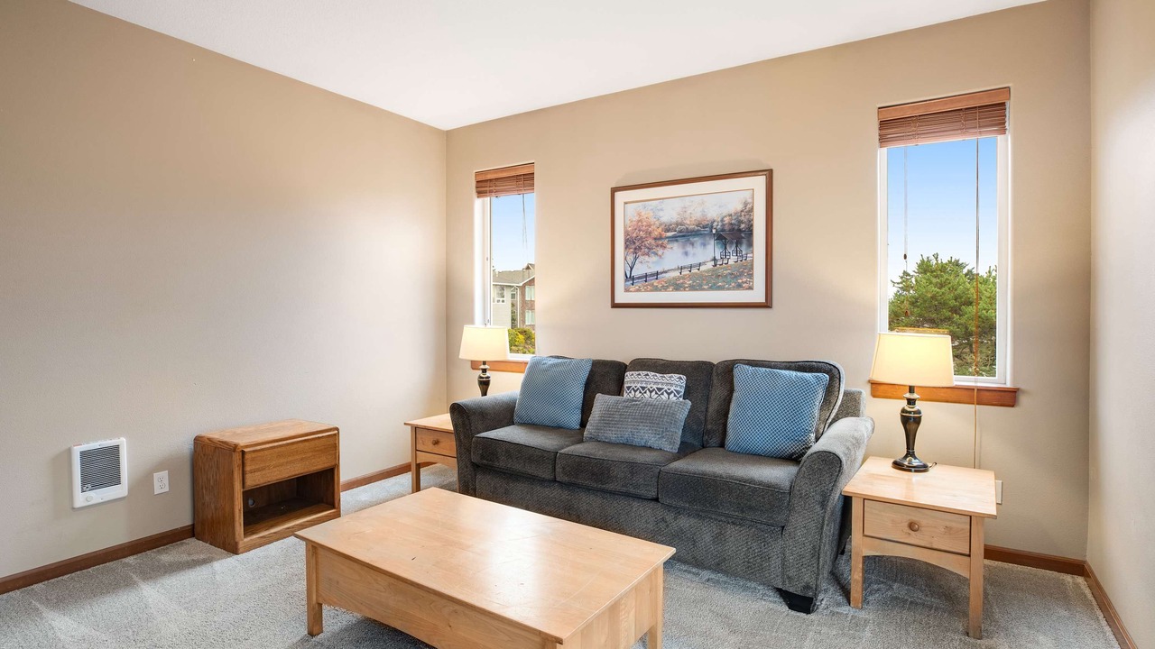 Photo of Livingroom in Oceanside