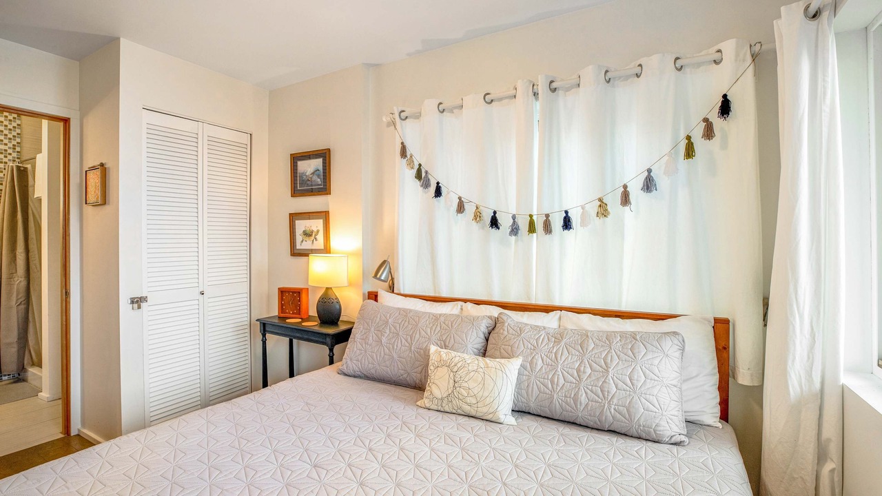 Photo of Bedroom in Oceanside