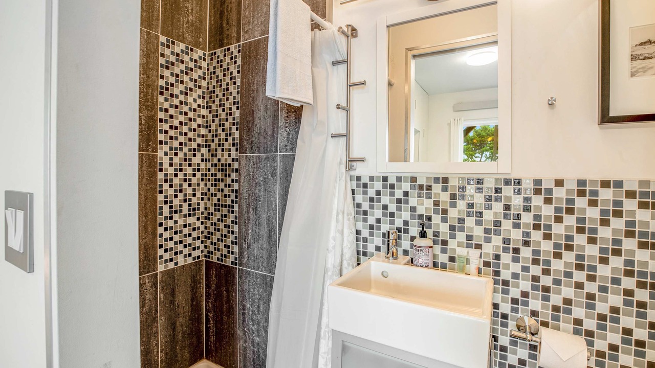 Photo of Bathroom in Oceanside