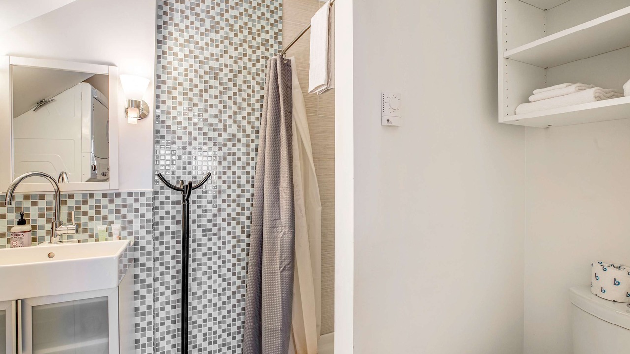 Photo of Bathroom in Oceanside
