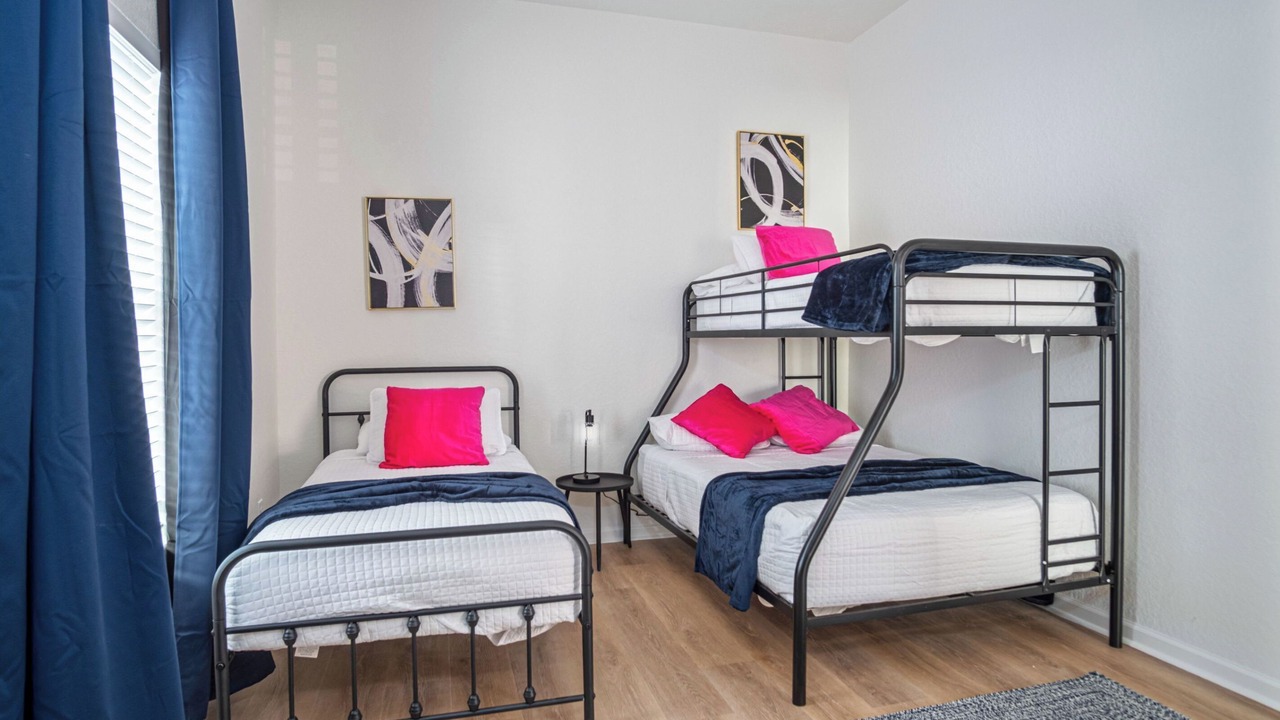 Photo of Bedroom in Near East Side