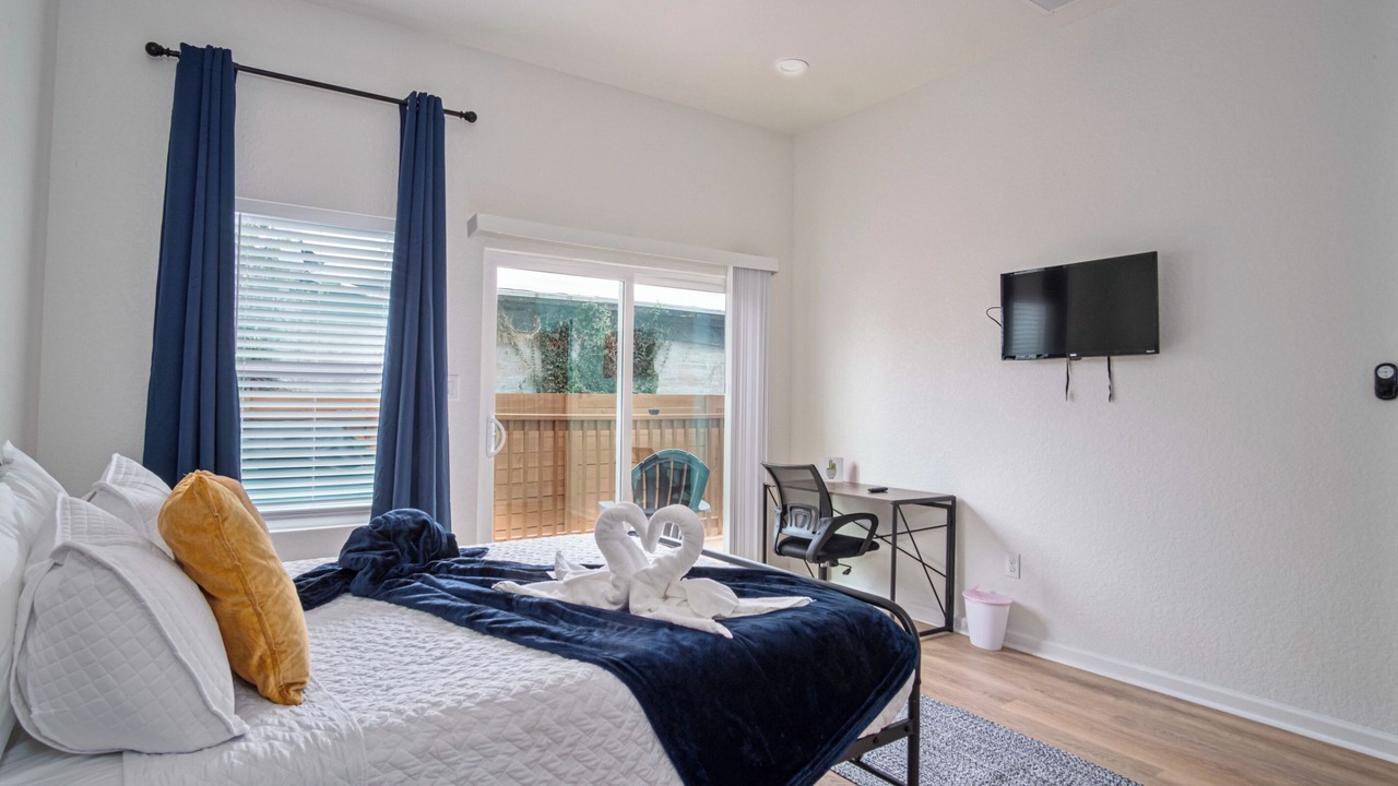 Photo of Bedroom in Near East Side